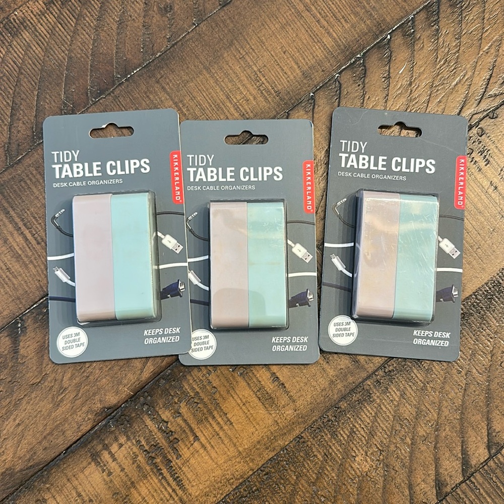 Kikkerland Tidy Table Clips (3 packs)